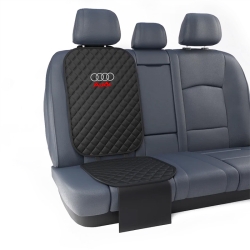 Подкладка под бустер с вышивкой 